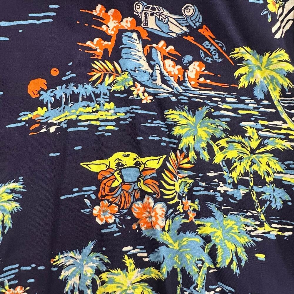 NWT-Star Wars Baby Yoda Hawaiian Button Up Shirt Men's Large Palm Trees - Picture 3 of 15